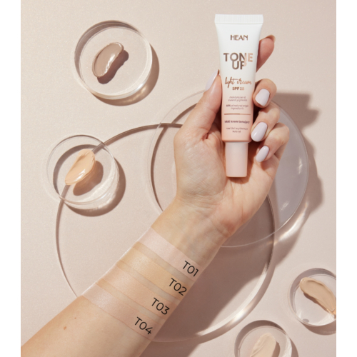 Hean - Crema viso tonificante colorata Tone Up SPF15 - T01: Light