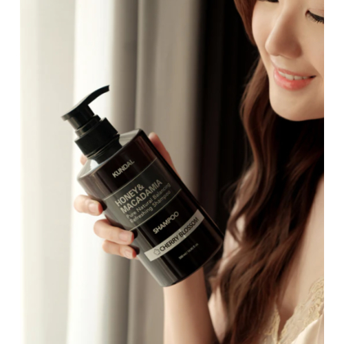 Kundal - Shampoo idratante Honey & Macadamia - Cherry Blossom