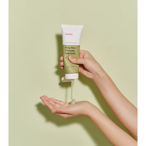 ma:nyo - Detergente viso Deep Pore Cleansing Soda Foam