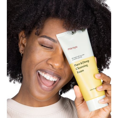 ma:nyo - *Pure & Deep* - Detergente viso idratante