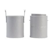 Maiko - Per conservare i pennelli