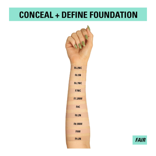 Makeup Revolution - Fondotinta Conceal & Define Soft Matte - F7NC