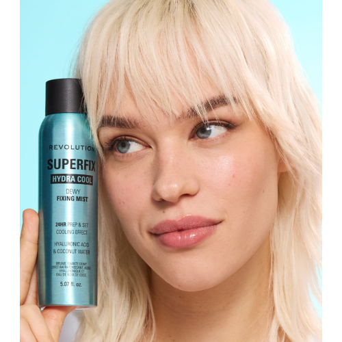 Makeup Revolution - Spray Fissante Superfix Hydra Cool