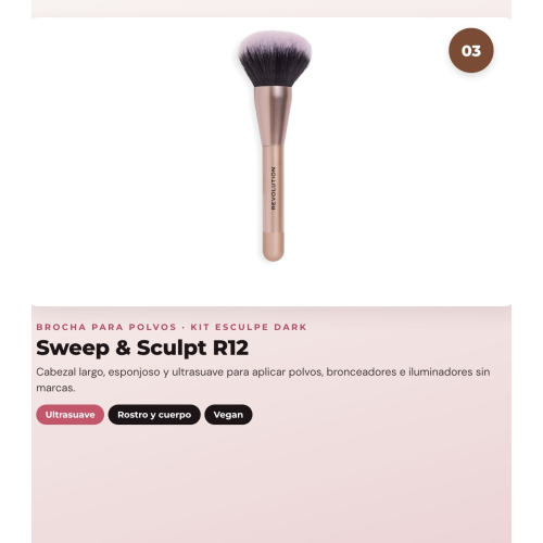 Makeup Revolution - Set di Contorno in stick Reloaded Contour & Blend - Light + Illuminante Jelly Glass Halo - Golden Glow + Pennello per illuminante Soft Focus Create - R6
