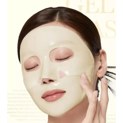 Medicube - Maschera illuminante Kojic Acid Turmeric