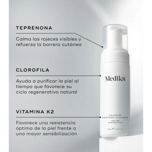 Medik8 - *Calmwise* - Schiuma detergente alla clorofilla Calmwise Soothing Cleanser