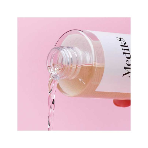 Medik8 - Tonico esfoliante quotidiano PHA con attivatore enzimatico Press & Glow