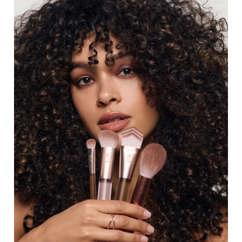 Real Techniques - *New Nude 2.0* - Set di pennelli Blurred Base