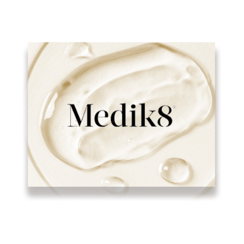 REGALO: regalo casuale Medik8