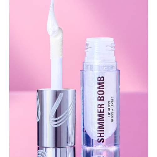 Revolution - *Metallic Muse* - Lucidalabbra Shimmer Bomb - Frosted Muse