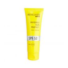 Revolution Skincare - Crema solare facciale invisibile SPF50