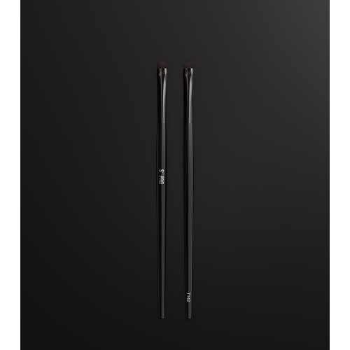 S17PRO - *Tecnica* - Pennello piccolo smussato - T142