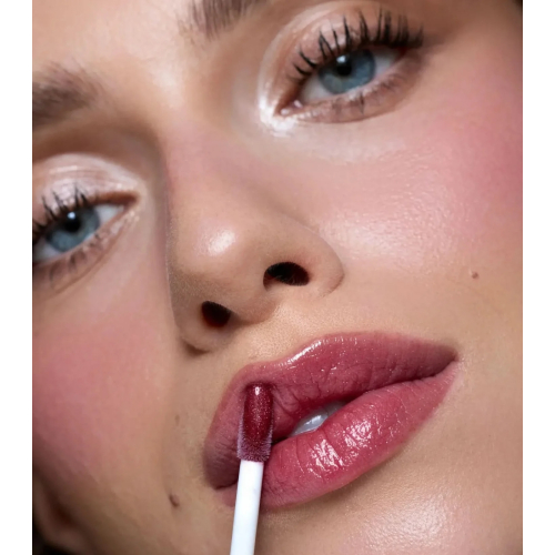 Saigu Cosmetics - *Golden Plum* - Lucidalabbra Melting Plump - Wild Berry