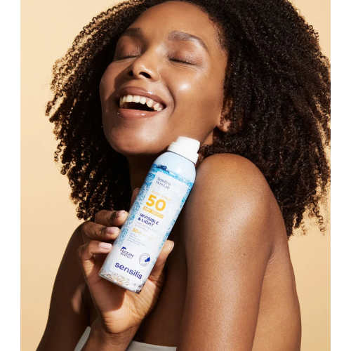 Sensilis - Spray solare per il viso SPF50 Dry Touch