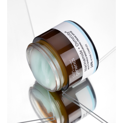 Skin Generics - Crema multiprotettiva con Niacinamide