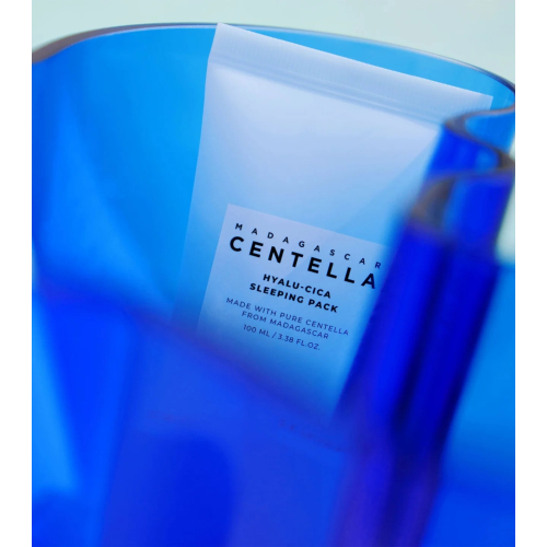 SKIN1004 - *Hyalu-Cica* - Maschera facciale notturna Sleeping Pack