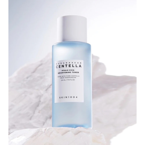 SKIN1004 - *Hyalu-Cica* - Tonico viso illuminante con centella del Madagascar