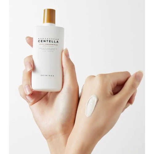 SKIN1004 - Protezione solare con Centella Asiatica del Madagascar SPF50+ PA++++ Air-Fit