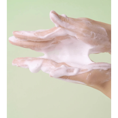 SKIN1004 - *Tea-Trica* - Schiuma detergente con Centella Asiatica del Madagascar