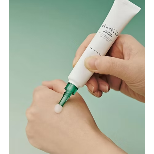 SKIN1004 - *Tea-Trica* - Trattamento localizzato Tea-Trica Spot Cream