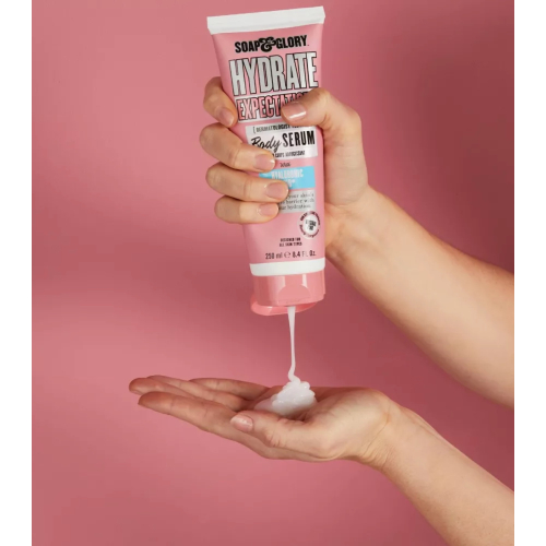 Soap & Glory - Siero corpo all'acido ialuronico Hydrate Expectations - Tutti i tipi di pelle