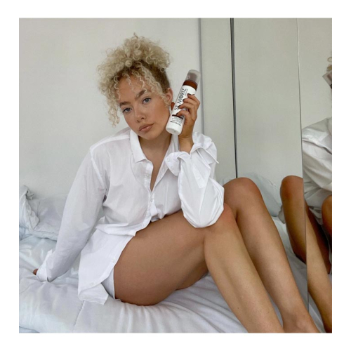 St. Moriz - Mousse Autoabbronzante Correttiva del Colore - Scuro