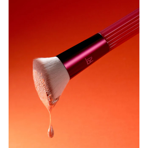 Real Techniques - *Energia solare* - Pennello per fondotinta abbronzato