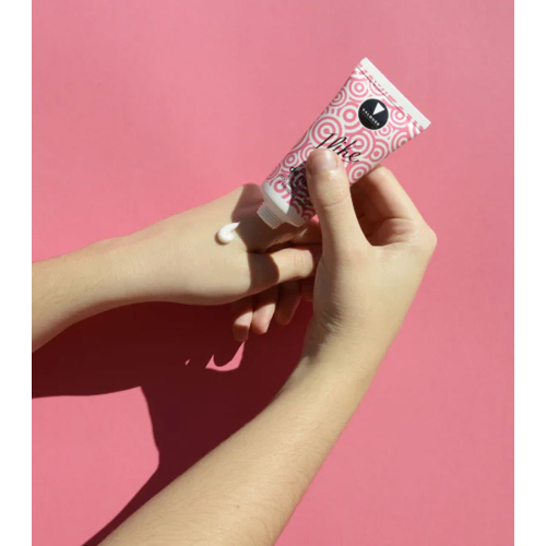 Valquer - Crema mani con olio di argan e cheratina vegetale