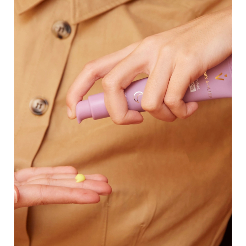 Valquer - *Skin Essentials* - Crema viso con retinolo 0.2%