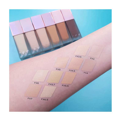 XX Revolution - Fondotinta Glow Skin Fauxxdation - FX13.5