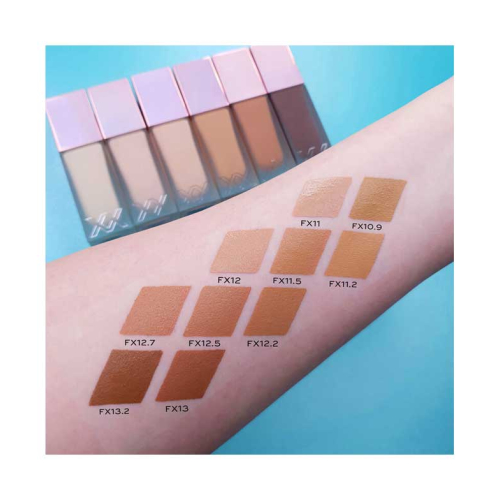 XX Revolution - Fondotinta Glow Skin Fauxxdation - FX18.5