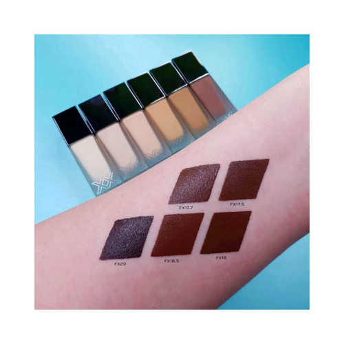 XX Revolution - Fondotinta Liquid Skin Fauxxdation - FX0.1