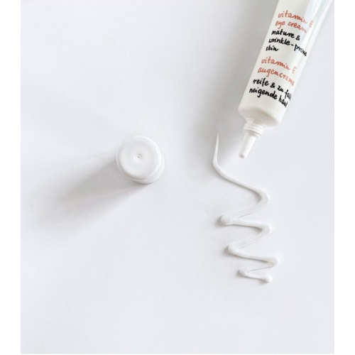 Ziaja - Crema contorno occhi antirughe alla vitamina E